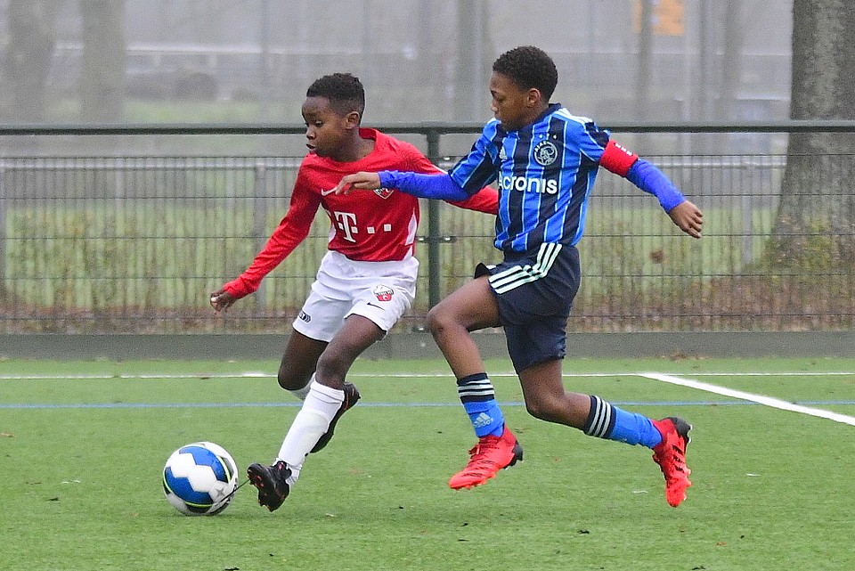 20211218 FCUO12 AJXO12 009