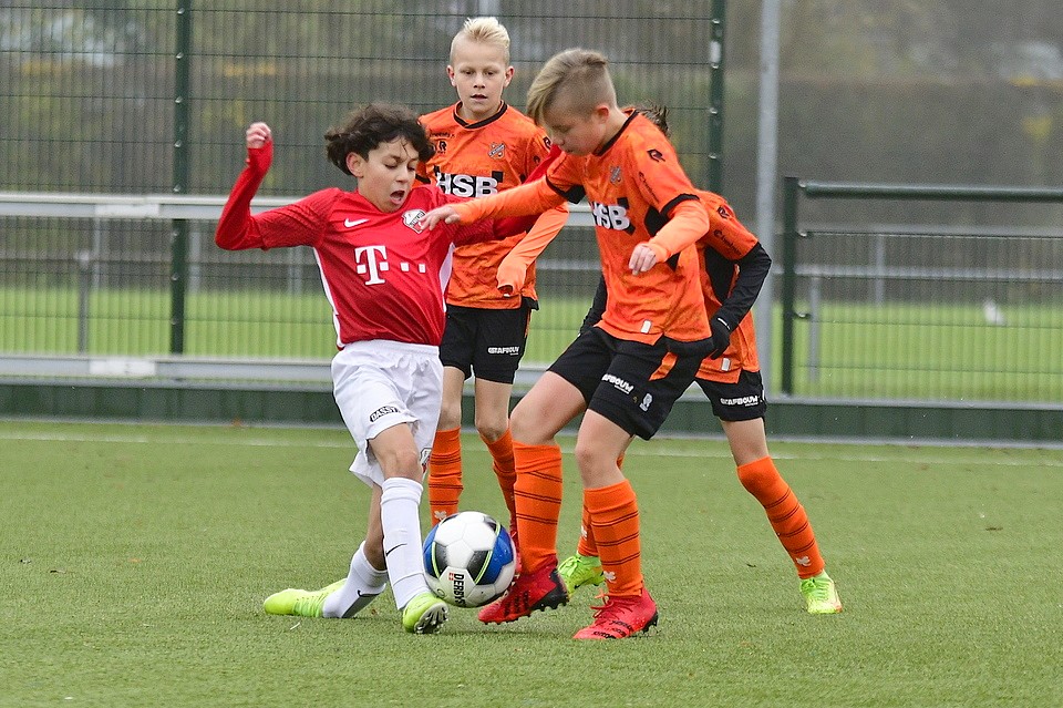 20211204 FCUO12 VOLO12 019