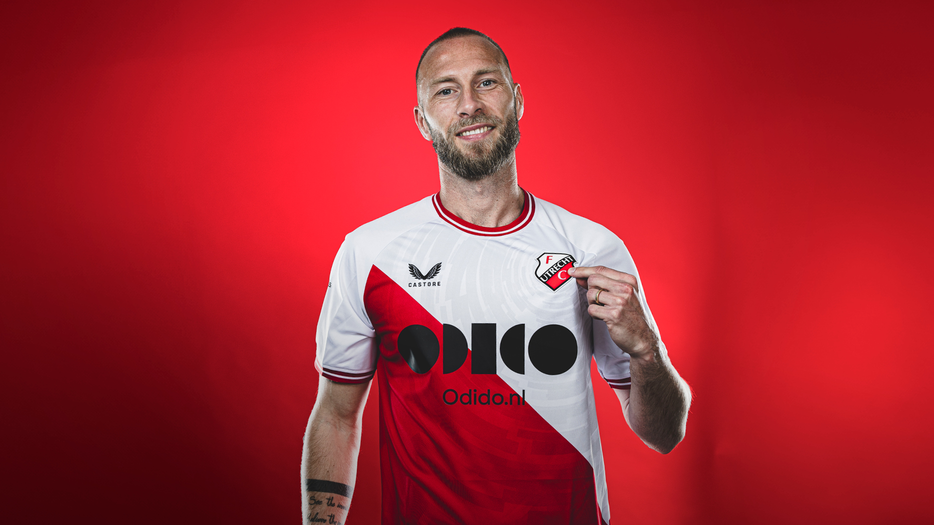 Mike van der Hoorn langer bij FC Utrecht