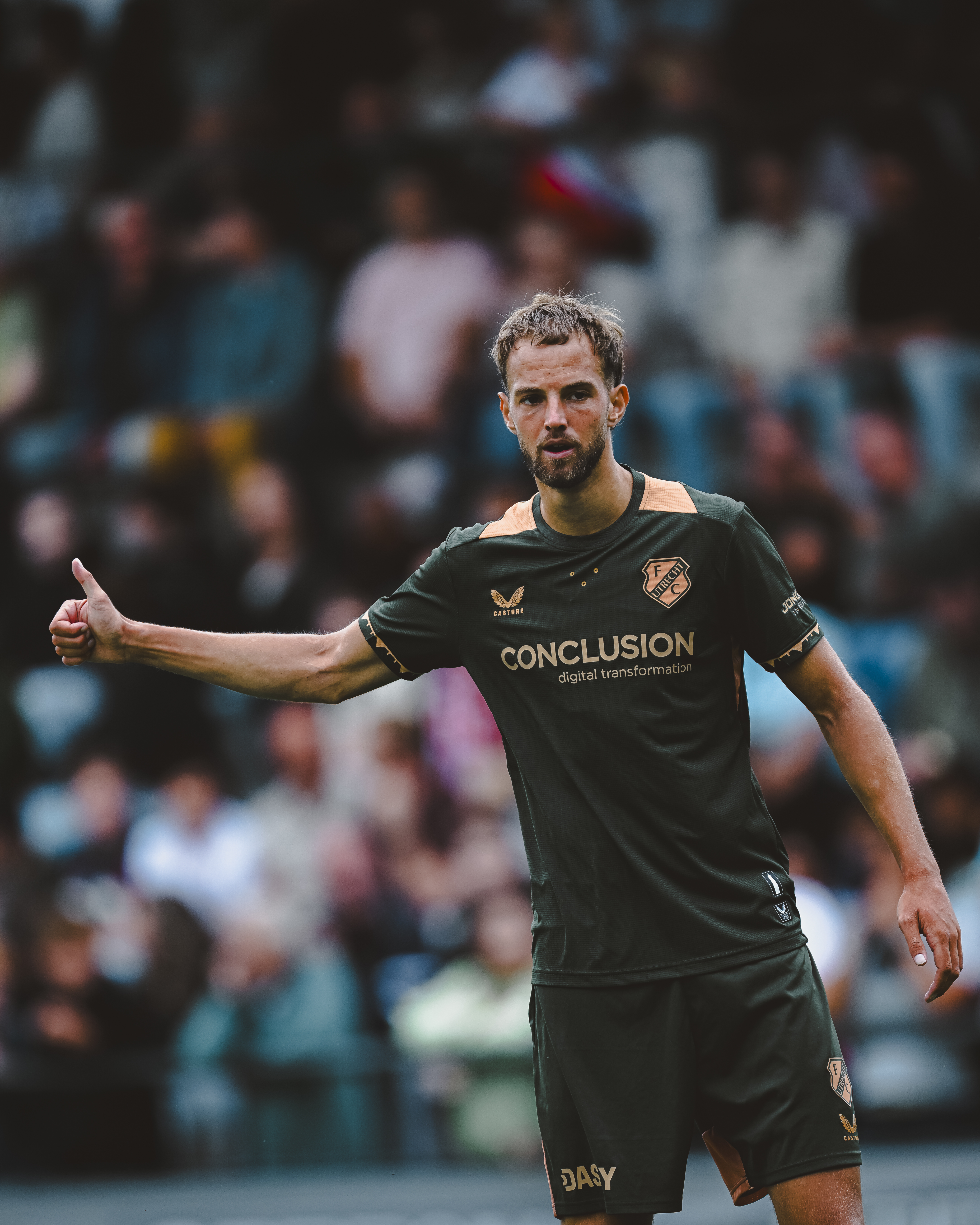 Recordjaar merchandise: FC Utrecht en Castore bouwen door