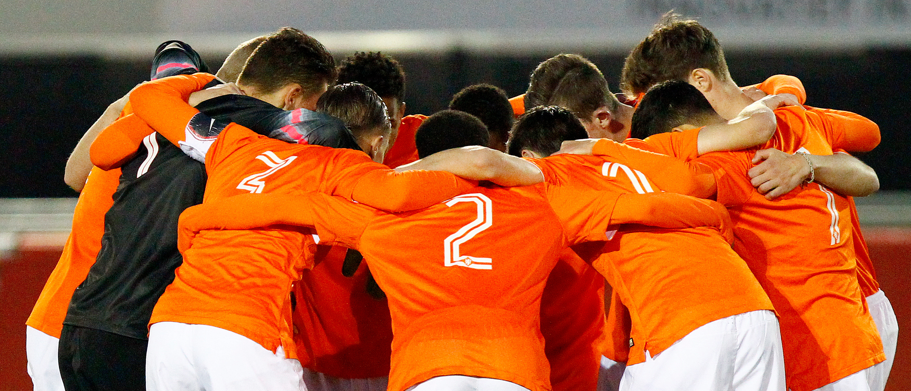 Oehlers en Van Sas opgeroepen voor Oranje Onder 15