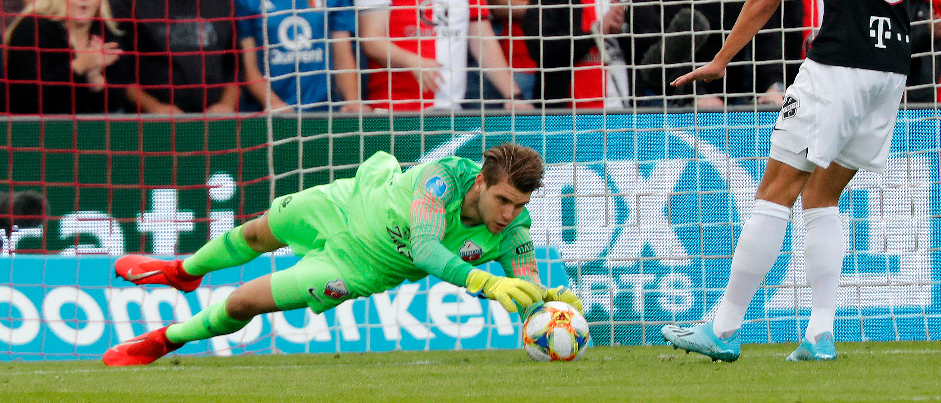 Hoogma en Paes in Jong Oranje-selectie