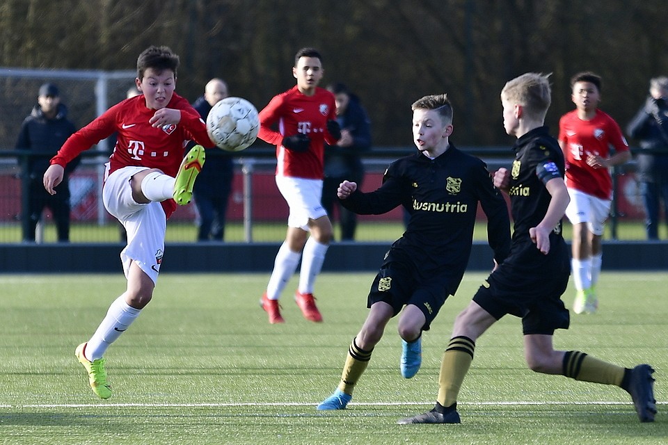 20220212 FCUO13 HEEO313 013