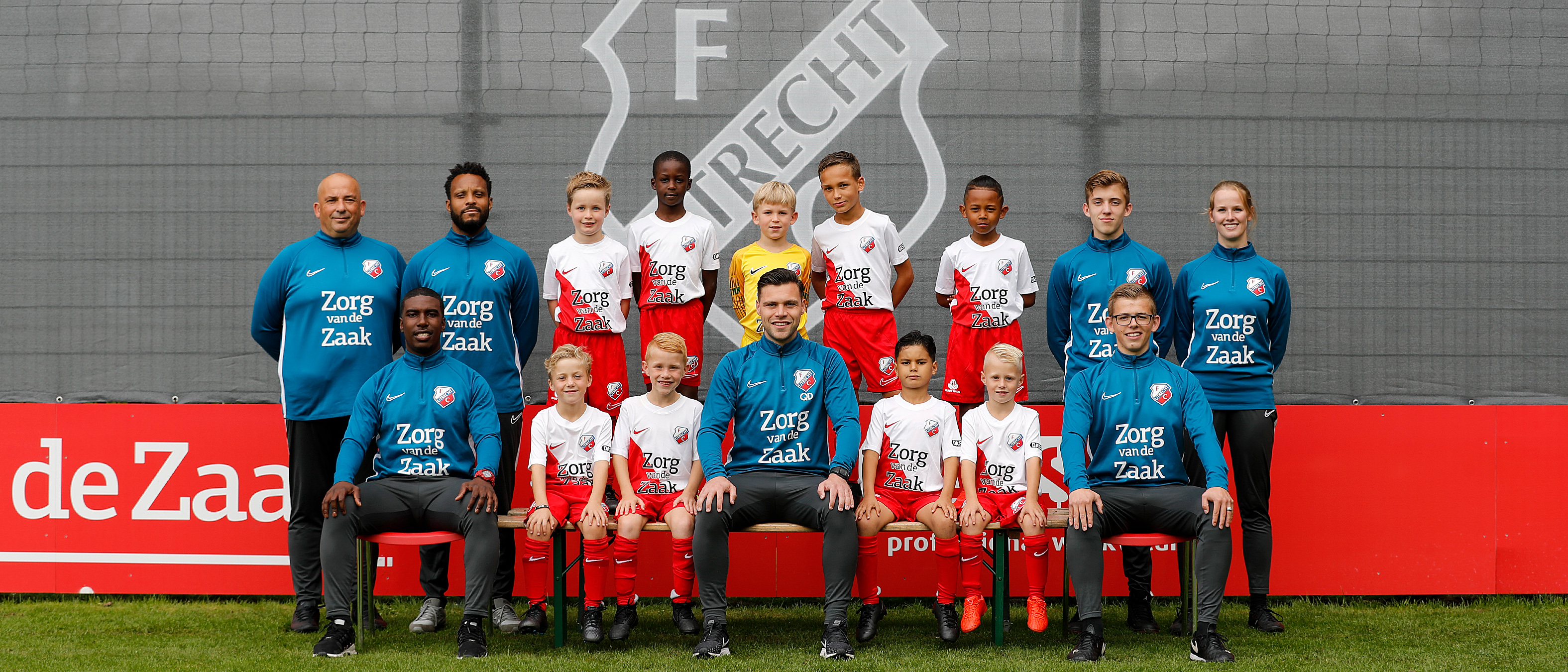 Vroeg pakjesdag bij FC Utrecht O8