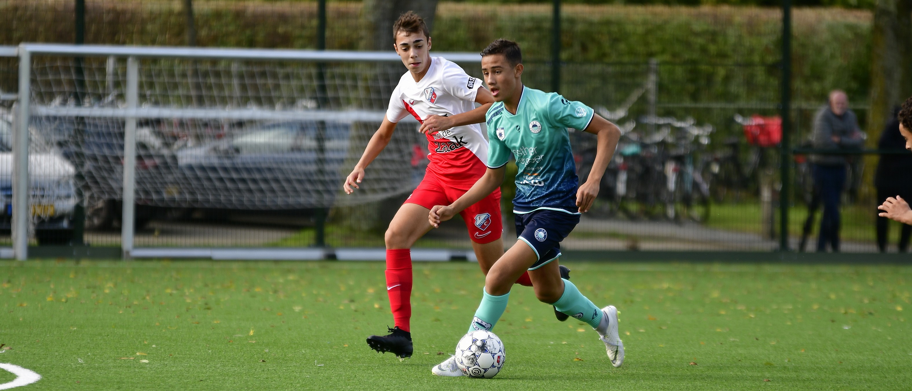 FC Utrecht O16 trapt in de val van Excelsior