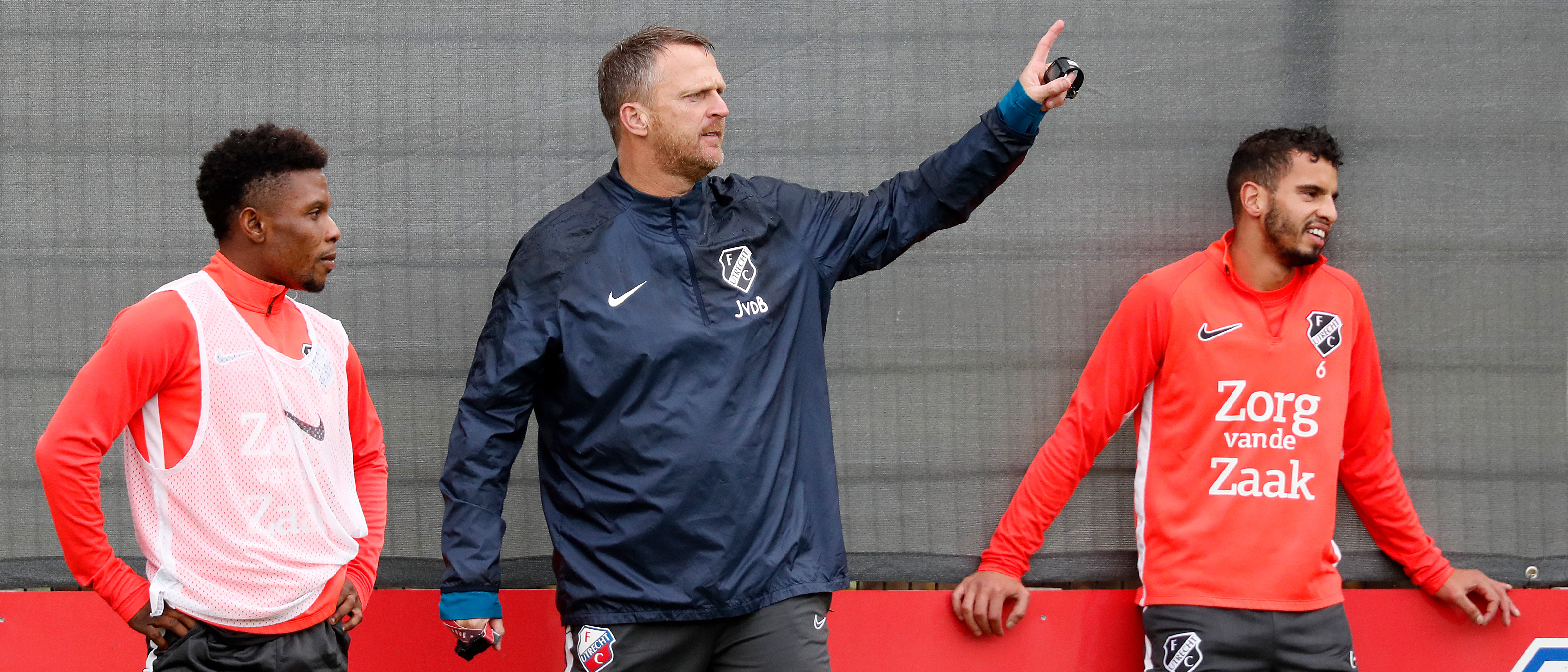 Van den Brom: 'We zitten er lekker in'