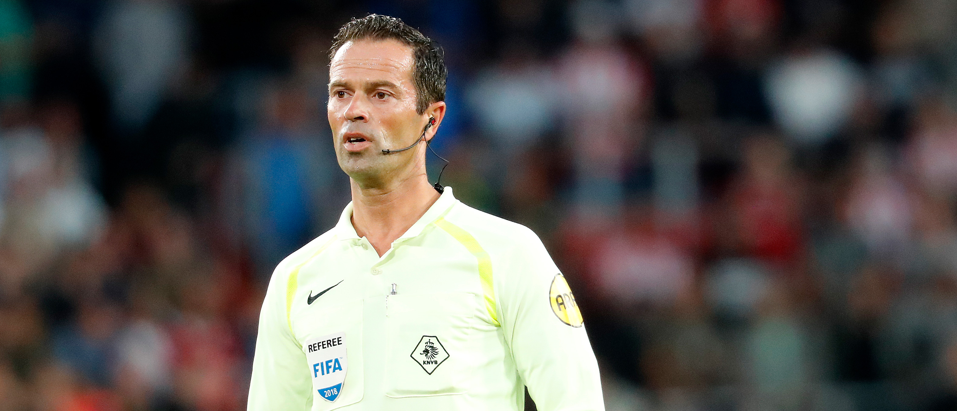 Bas Nijhuis fluit FC Utrecht - Vitesse