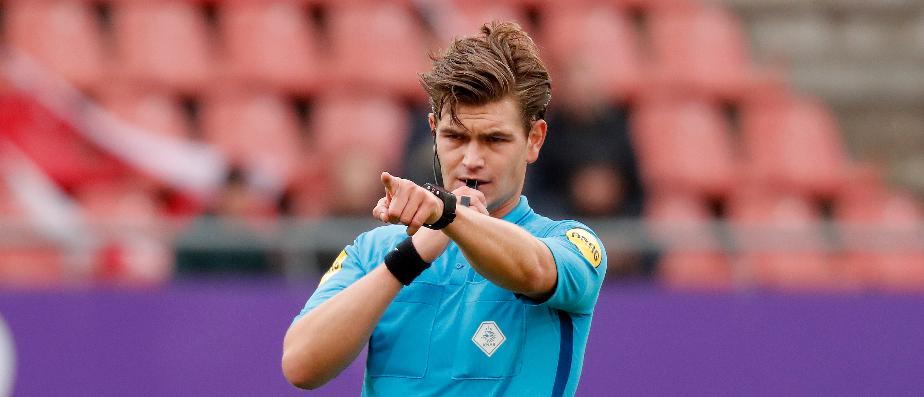 Go Ahead Eagles-uit: Joey Kooij fluit