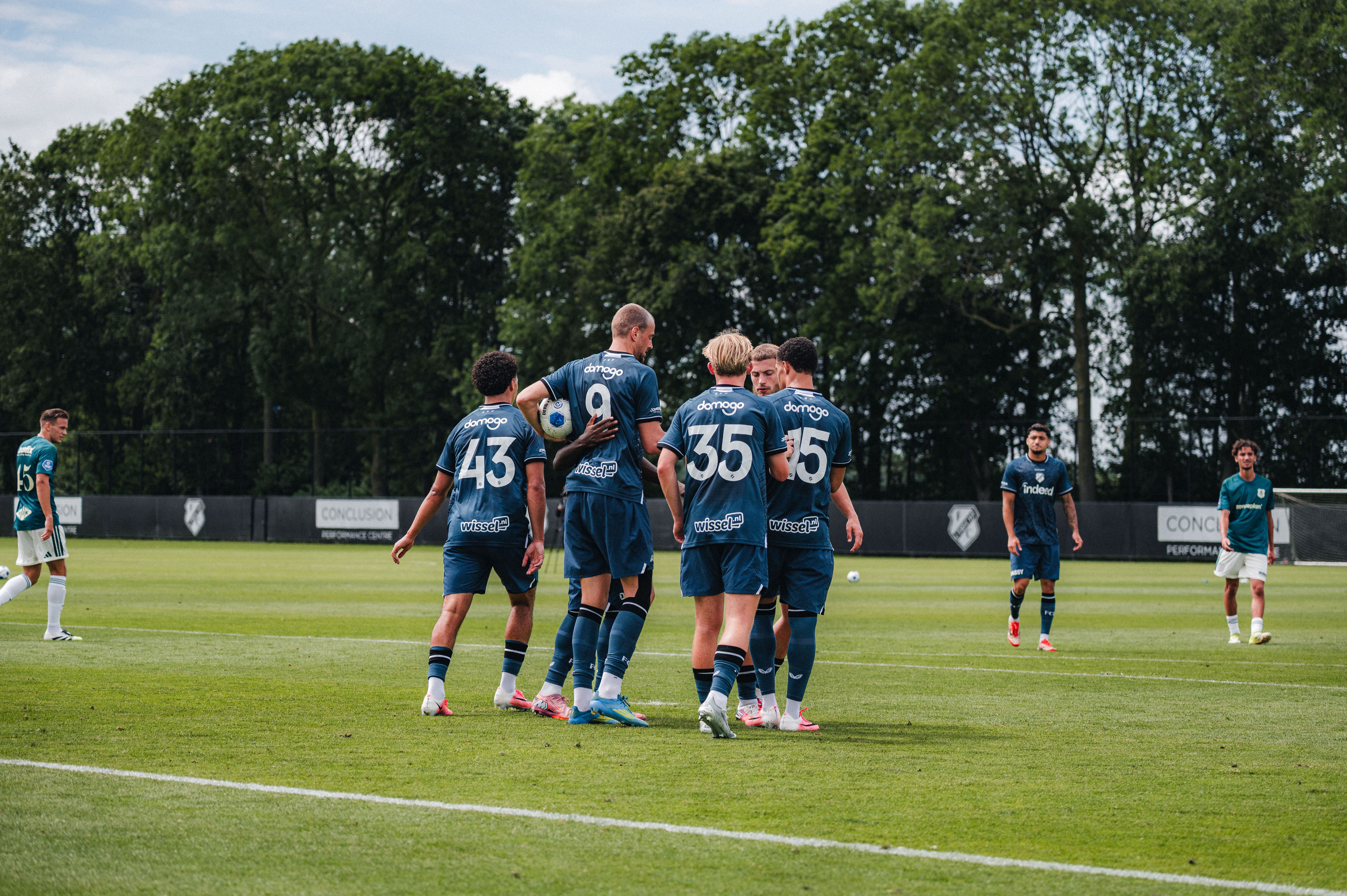 FC U 2E Helft (12 Van 23)