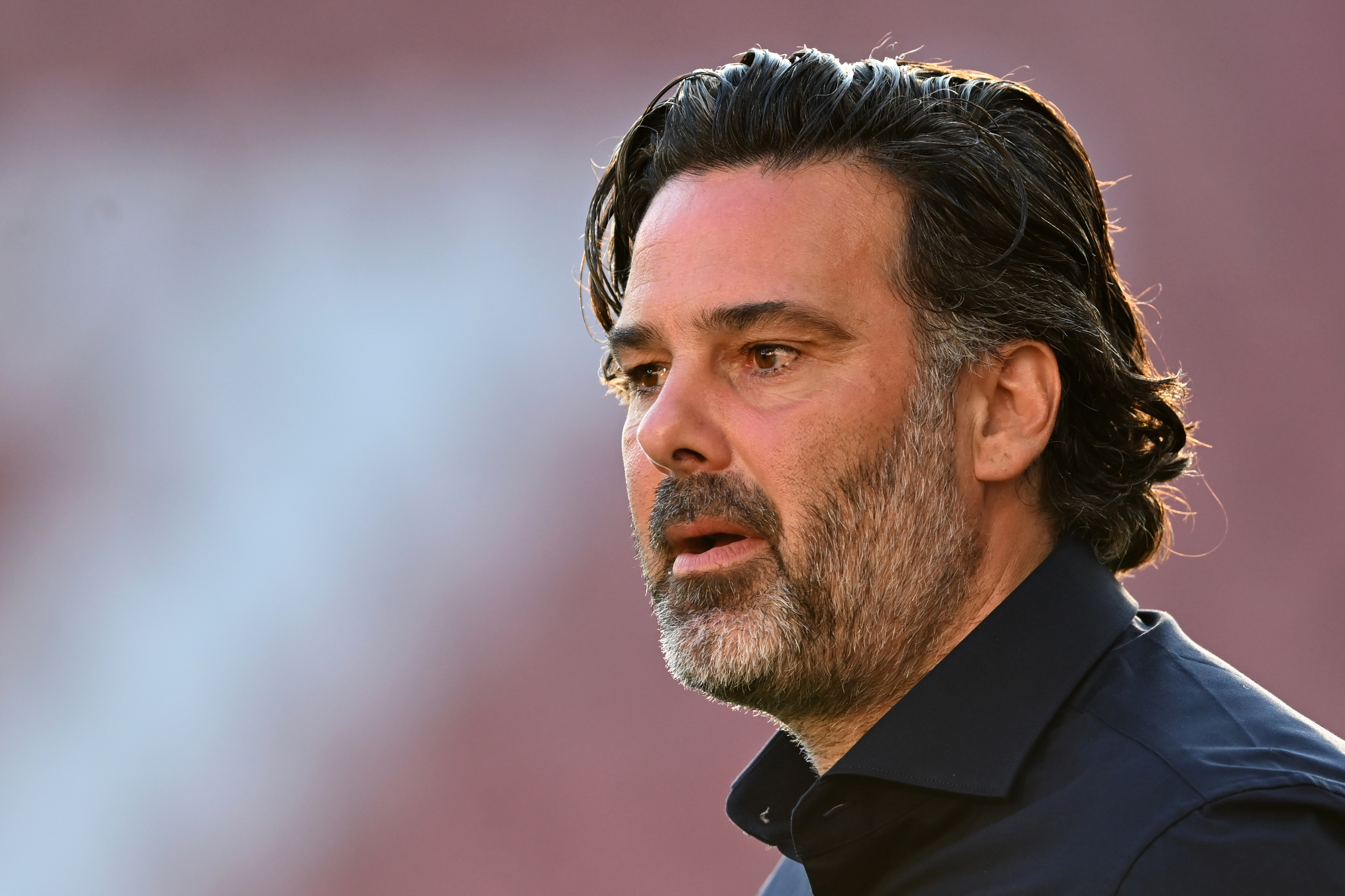 Jong FC Utrecht werkt eerste training af op Sportcomplex Zoudenbalch