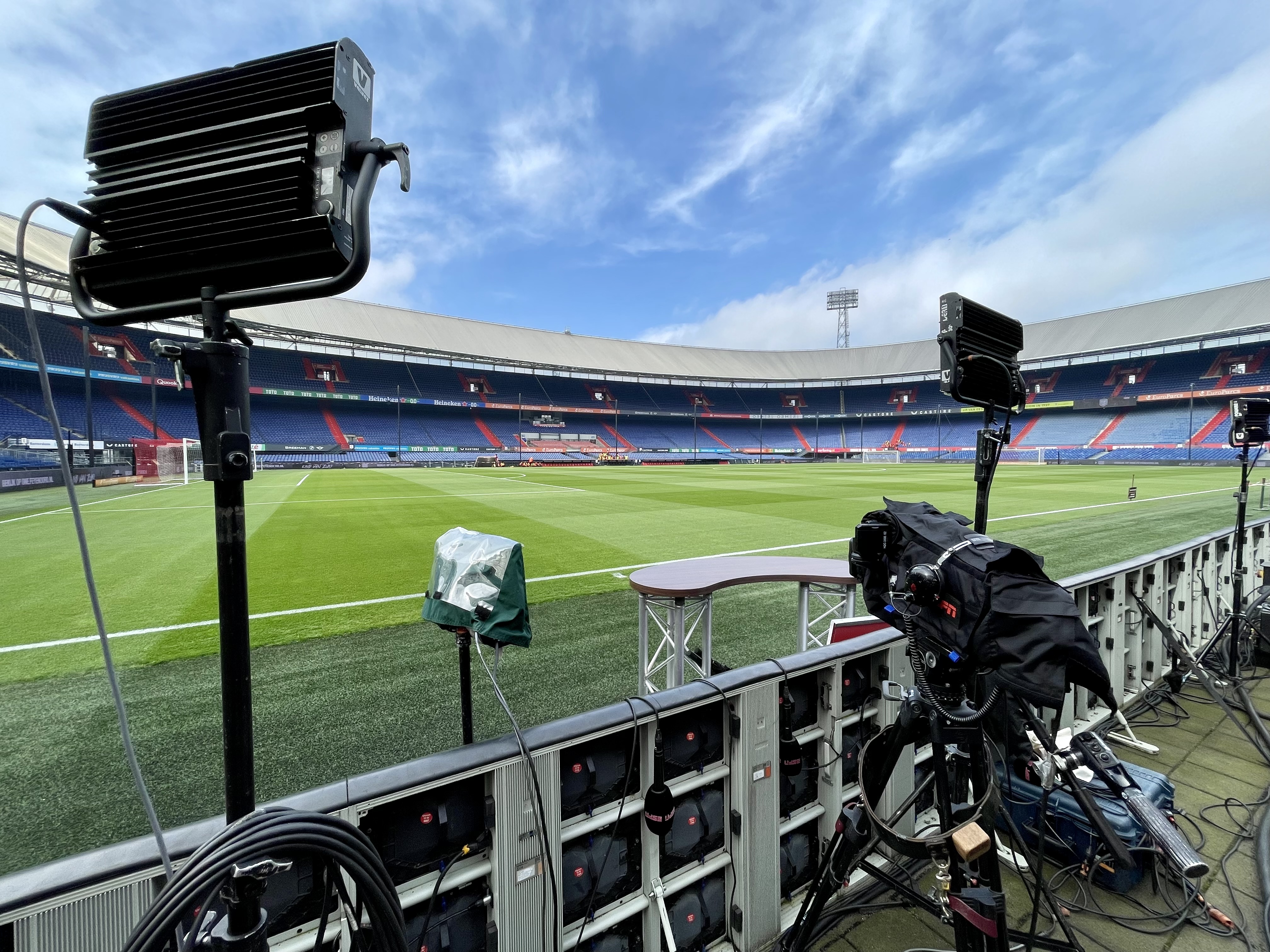 Pre Feyutr Stadion03