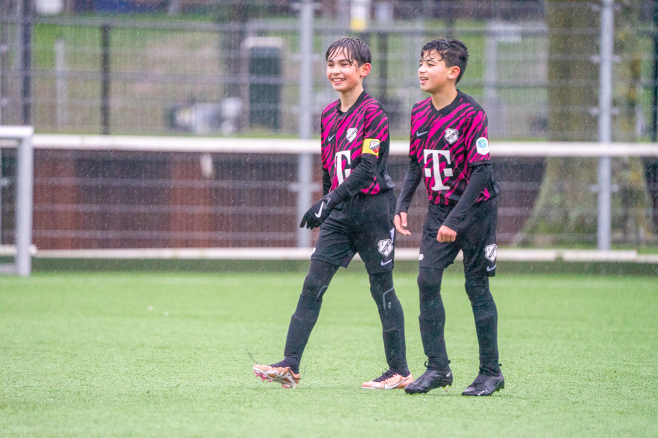 F.C. Utrecht O11 UVV O13 2 28