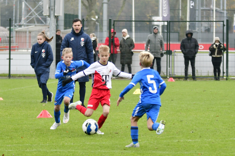 20221119 FCUO11 AZO11 064