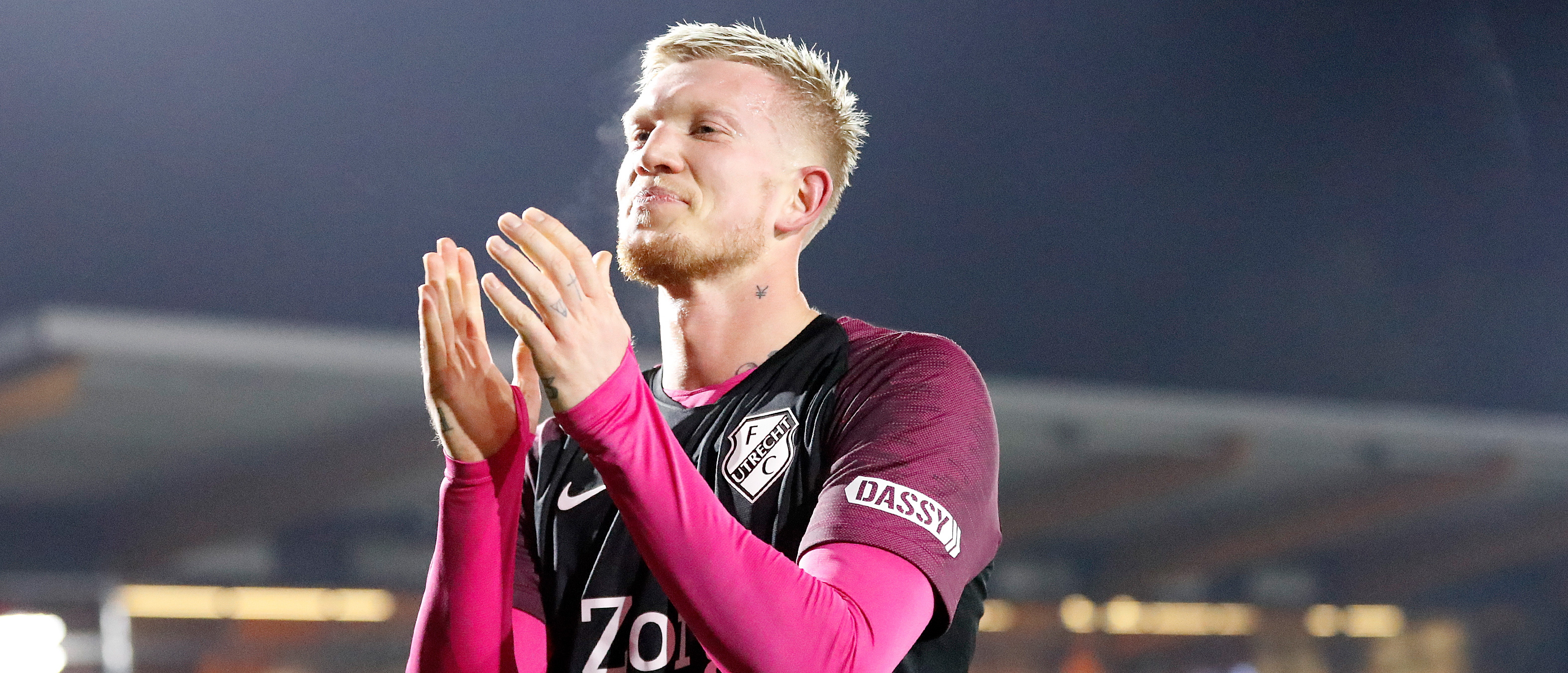 Spits Makienok vertrekt naar Dynamo Dresden