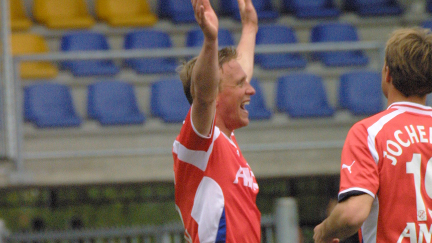 THROWBACK | Robert Roest REDT FC&nbsp;Utrecht tegen RKC Waalwijk!