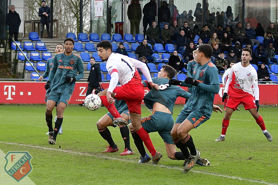 20200229 FCUO19 AJAXO19 014