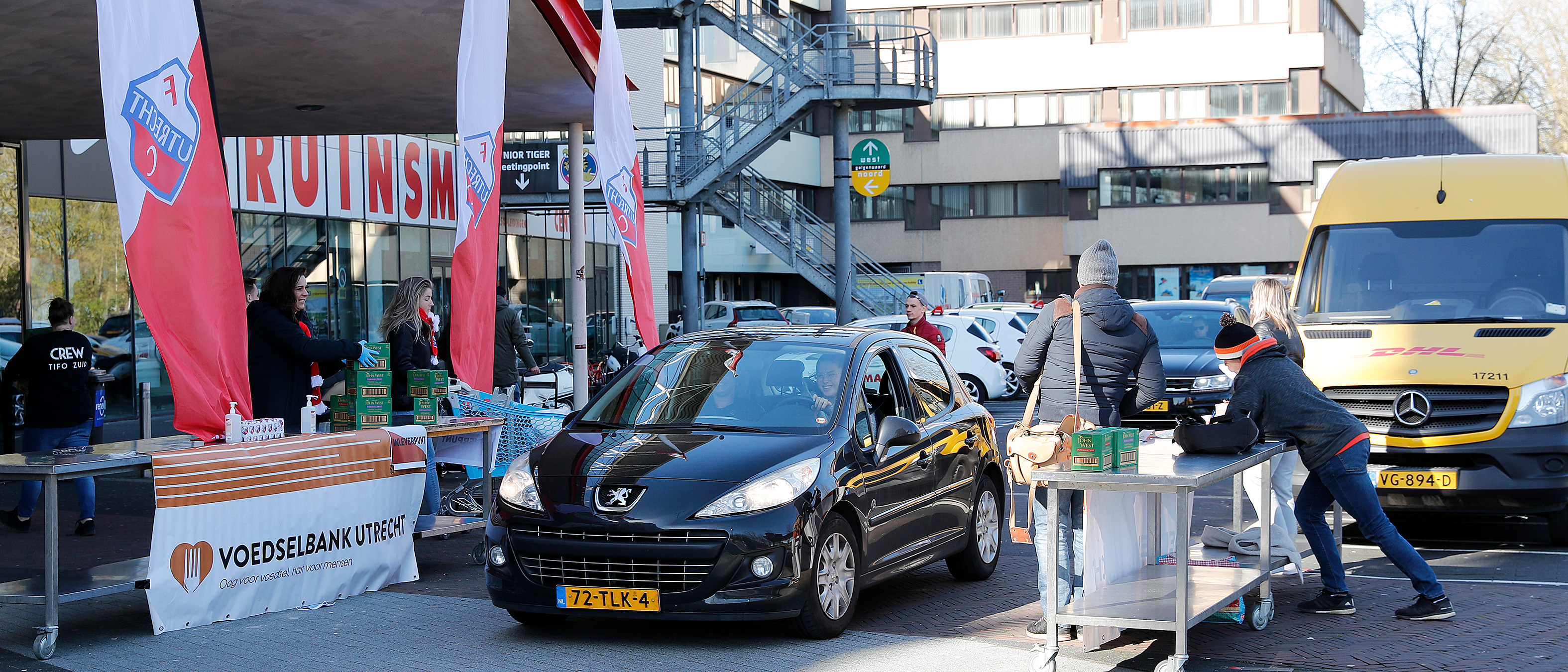 FCU Drive Through-initiatief voor Voedselbank 'boven verwachting' verlopen