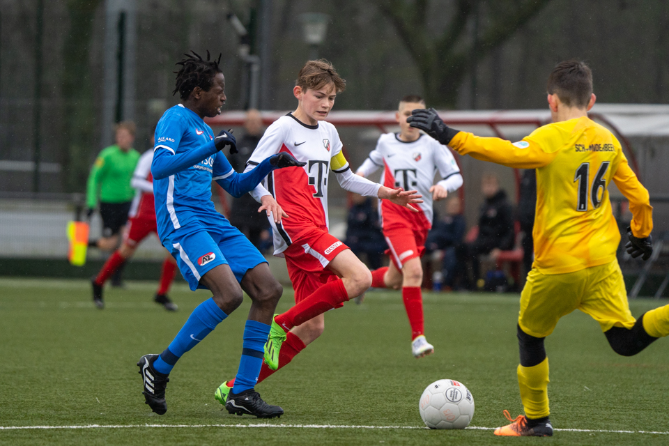2023 04 01 F.C. Utrecht O13 AZ O13 CMS (9 Van 23)