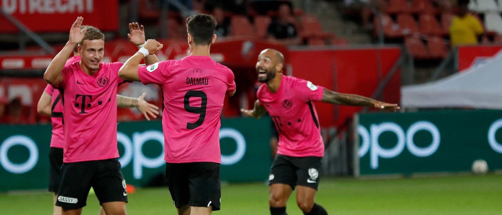 Overtuigende overwinning, mét publiek