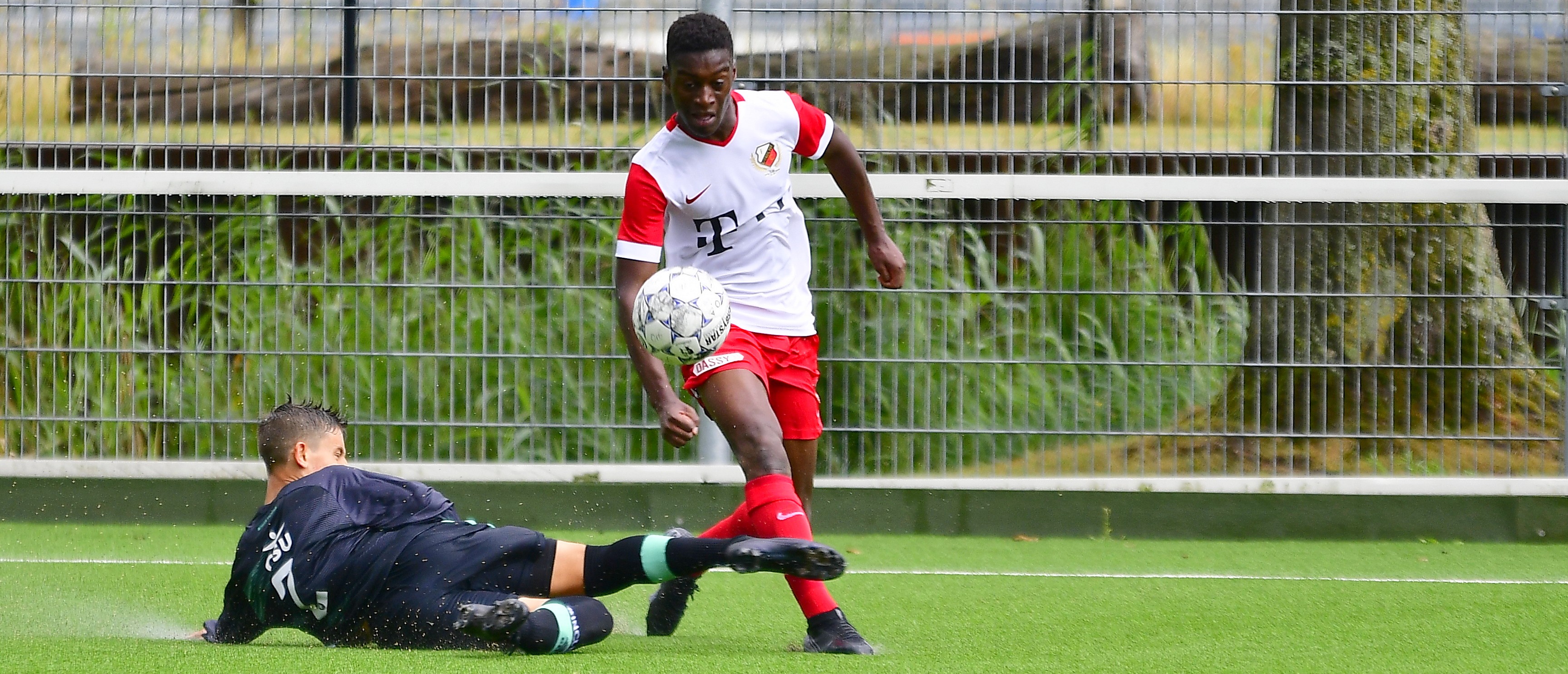 Indeling: FC Utrecht O16 naar zes provincies