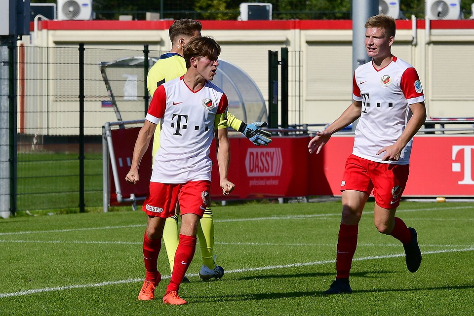 20200919 FCUO17 FEYO17 008