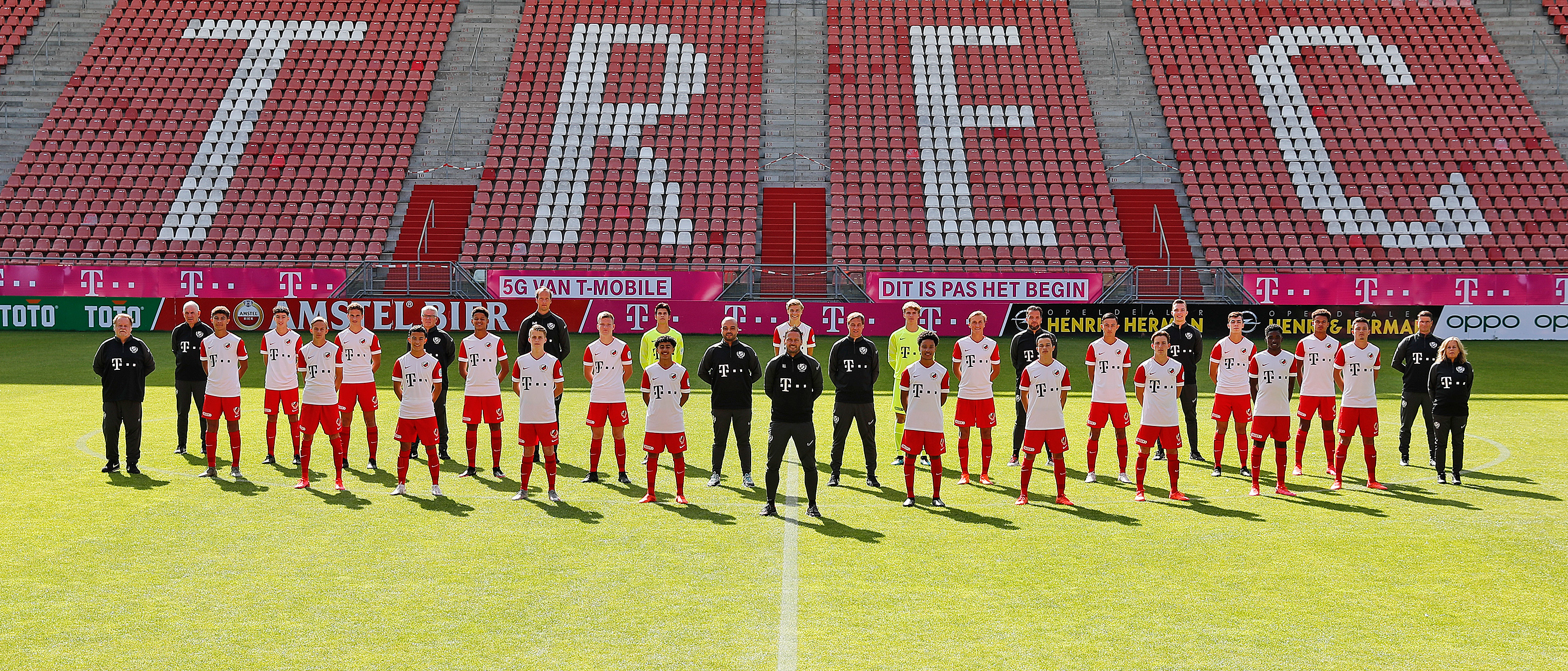 Bij vlagen goed spelend FC Utrecht O17 verliest van koploper