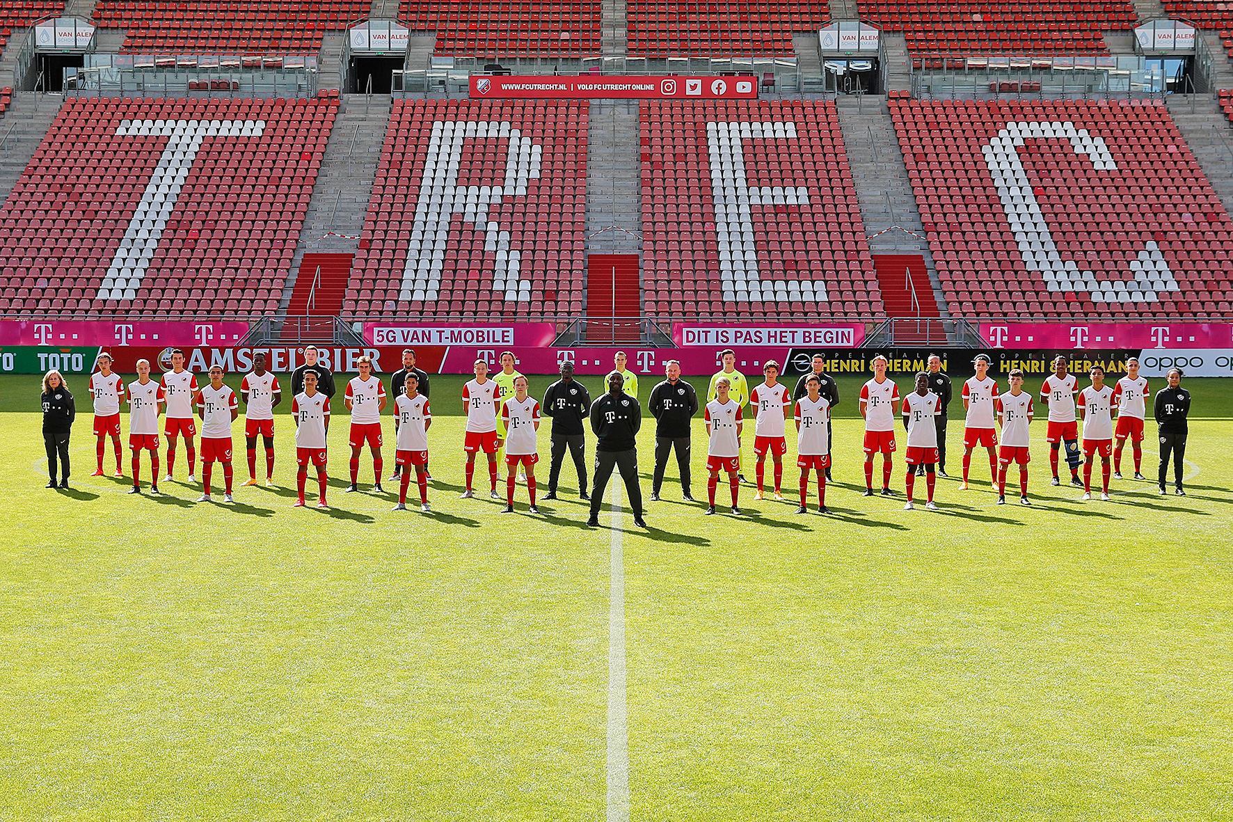 FC Utrecht O16 doet zichzelf flink tekort