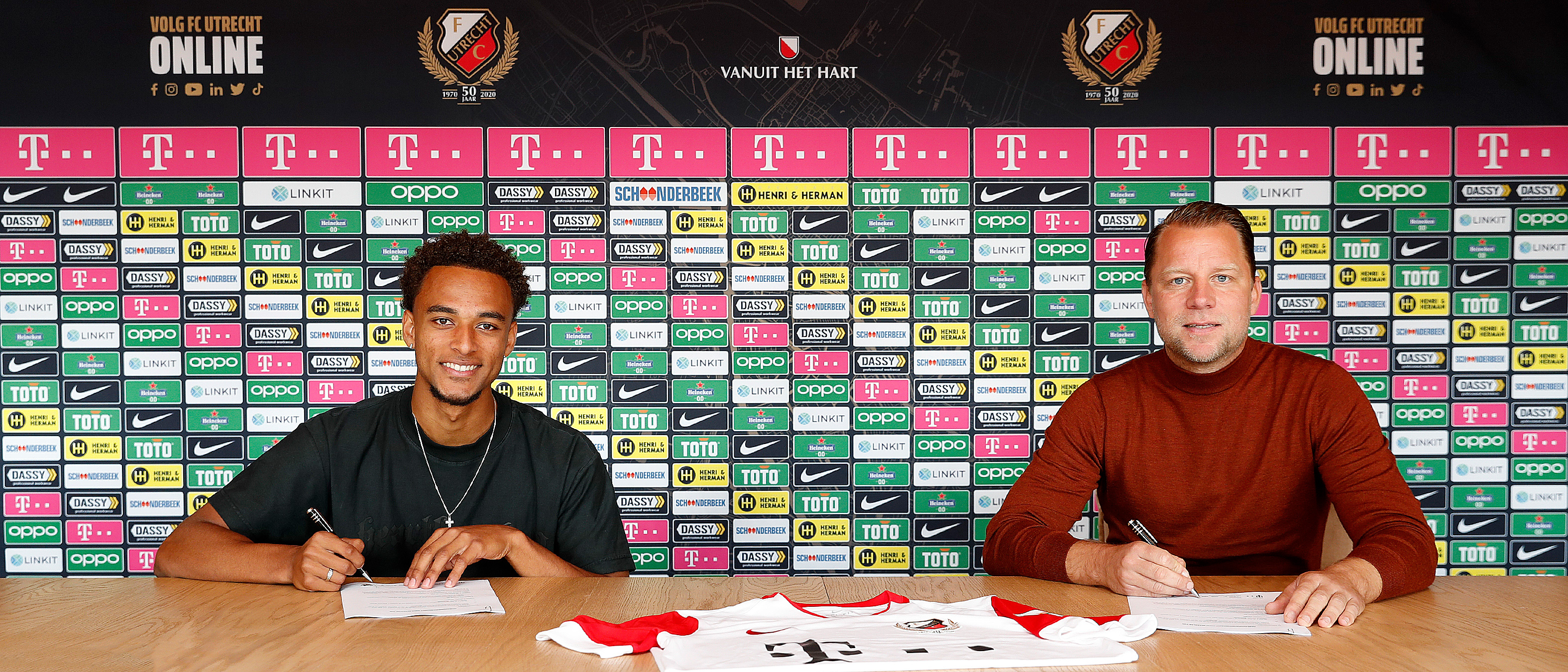 Utrechter Tommy St. Jago langer bij FC Utrecht