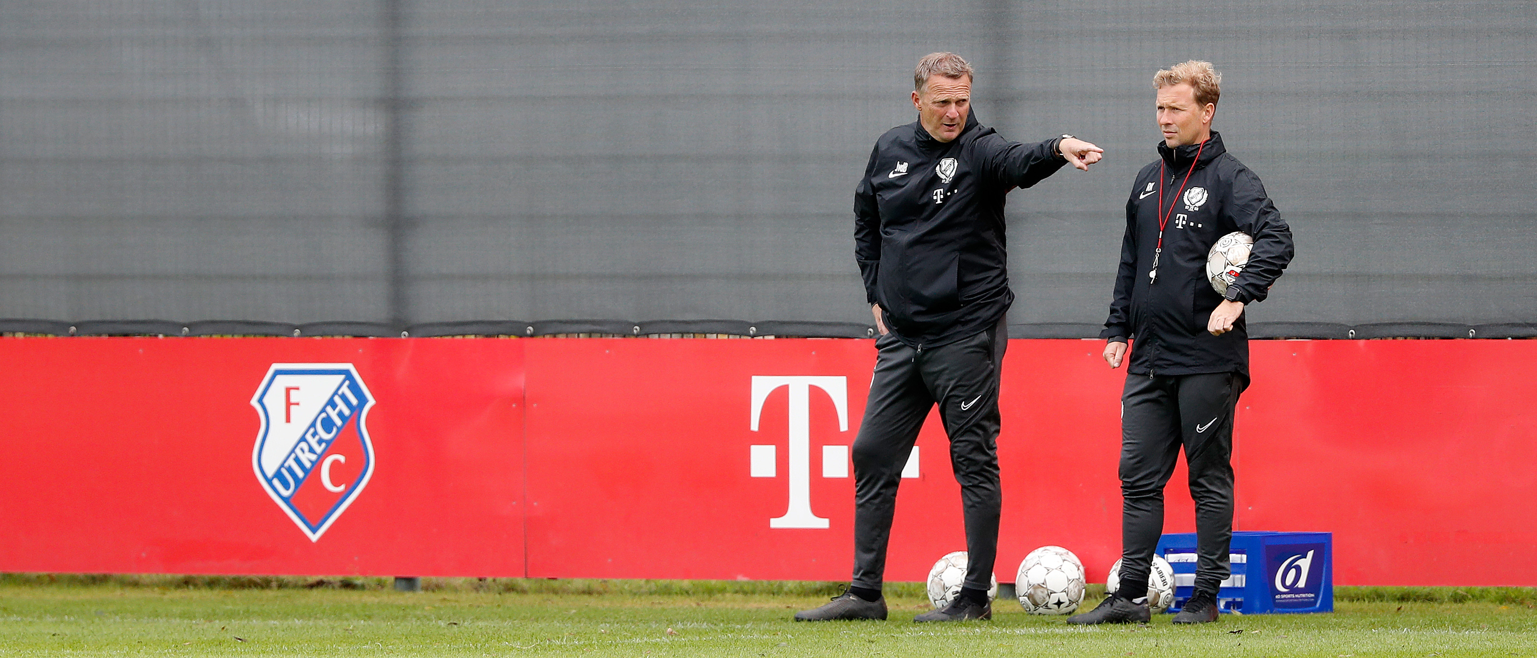 Van den Brom: 'Moeten kansen omzetten in goals'