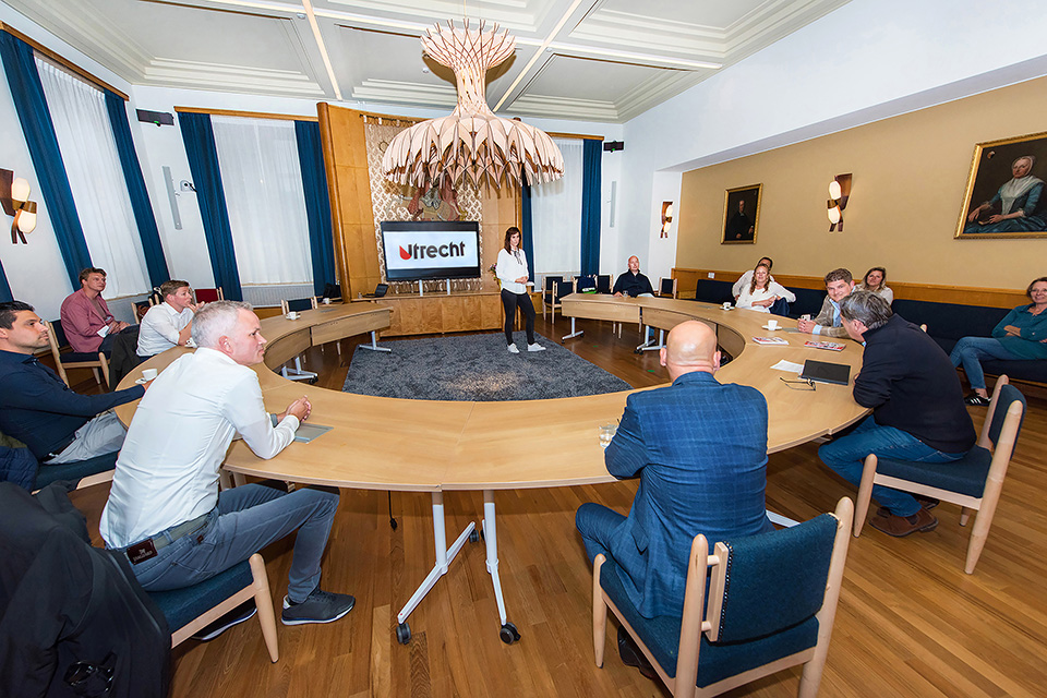 Fotostudio Red Green Blue FC Utrecht Maatschappelijke Partners001[1]