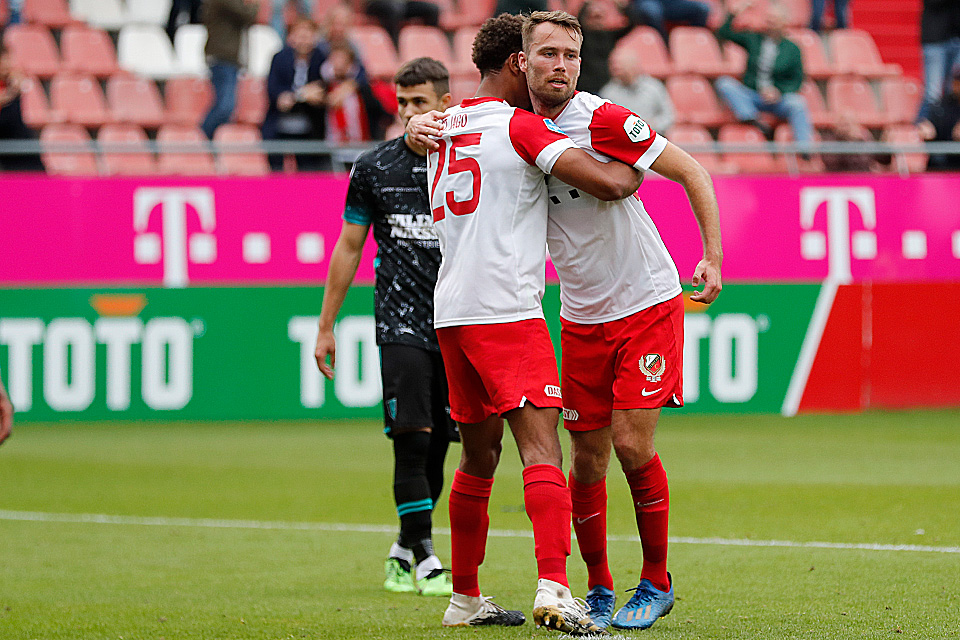 20200927 FCURKC 6325 2