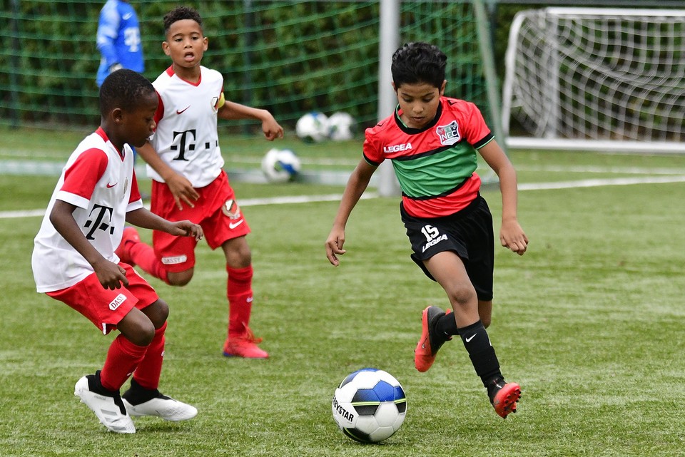 20201003 FCUO10 NECO10 015