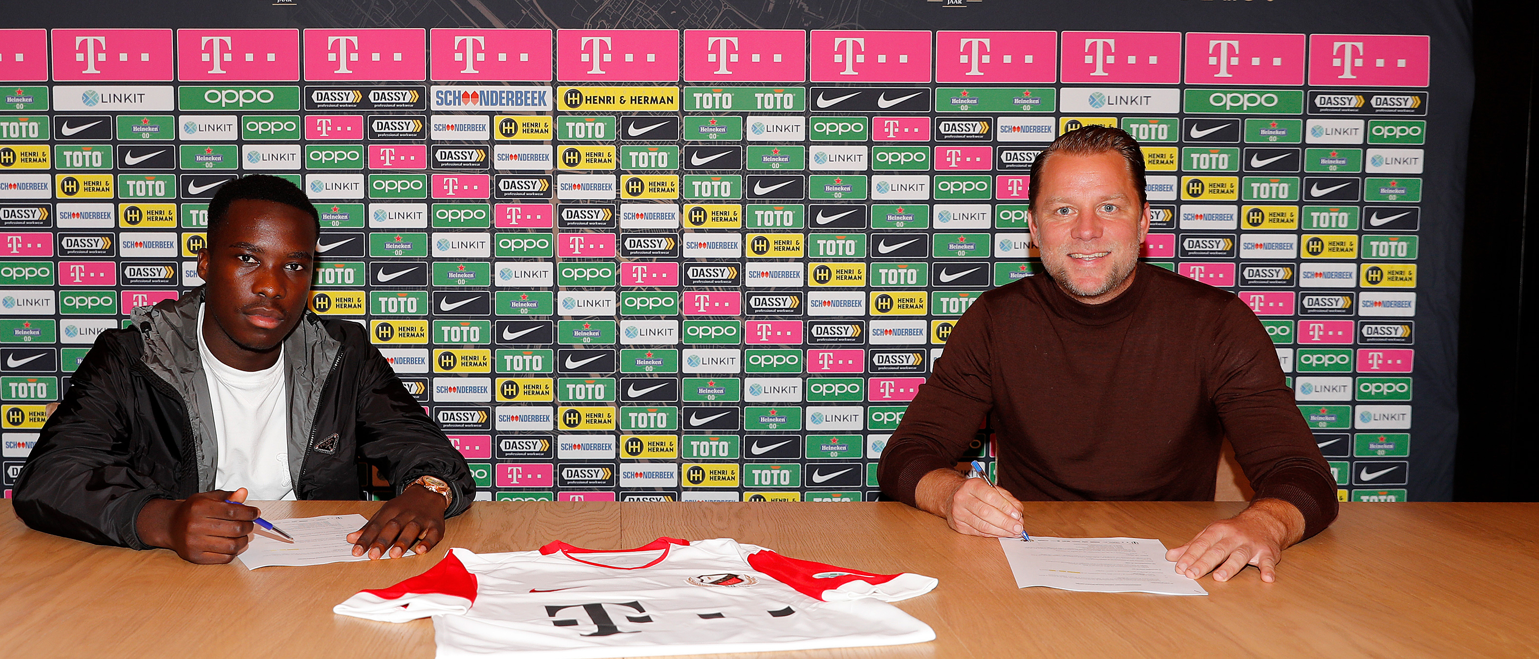 Belgisch jeugdinternational Héritier Deyonge naar Jong FC Utrecht