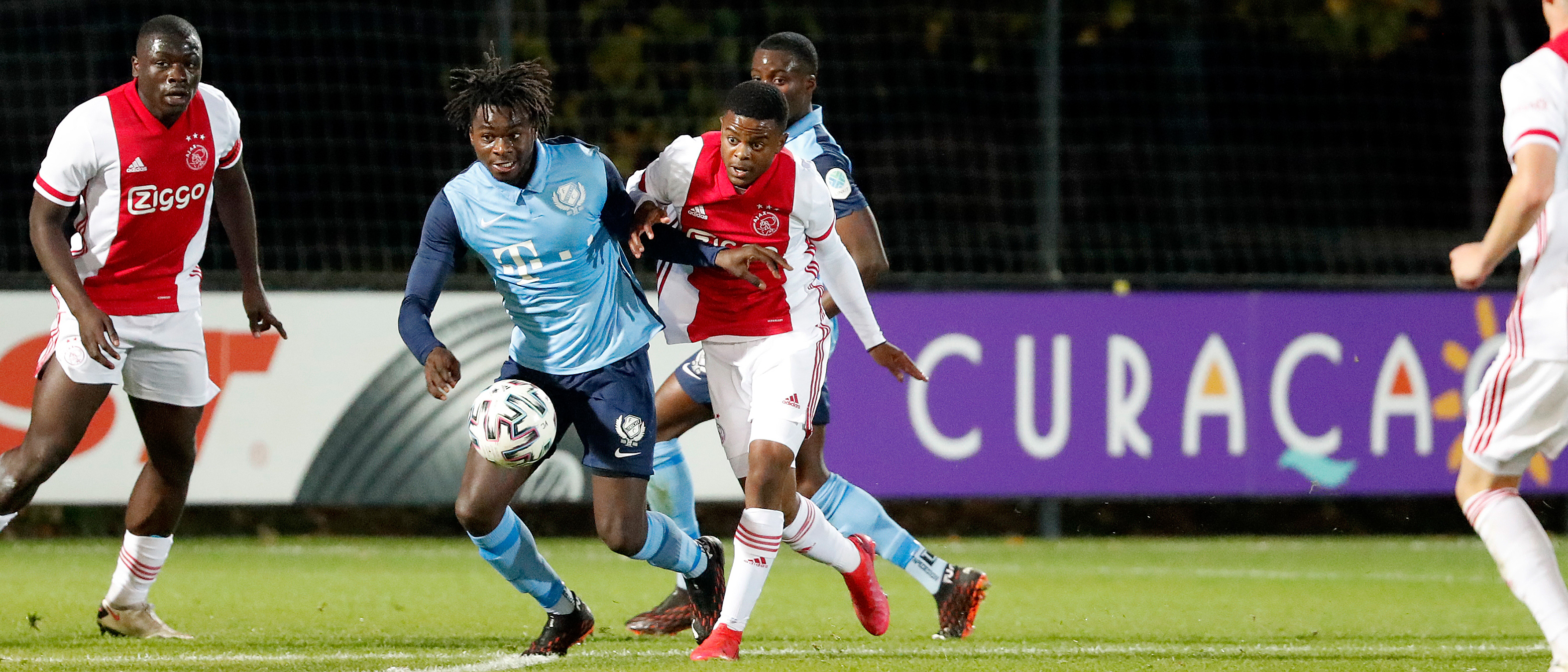 Jong FC Utrecht op bezoek bij angstgegner NEC