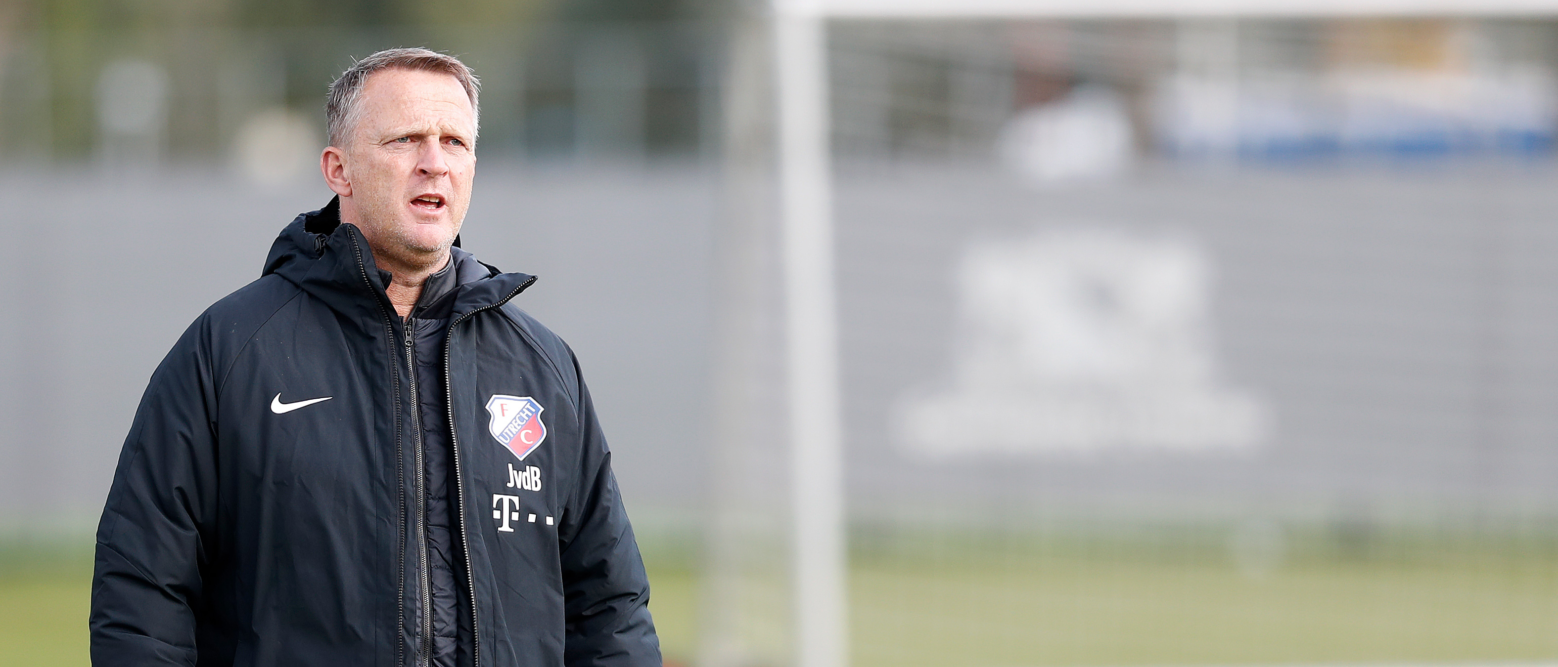 Van den Brom: 'Beker is een geweldige uitdaging'