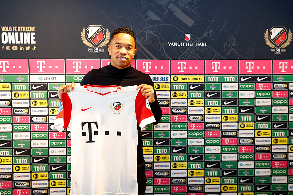 20201029 Urby Emanuelson Verlenging 2716