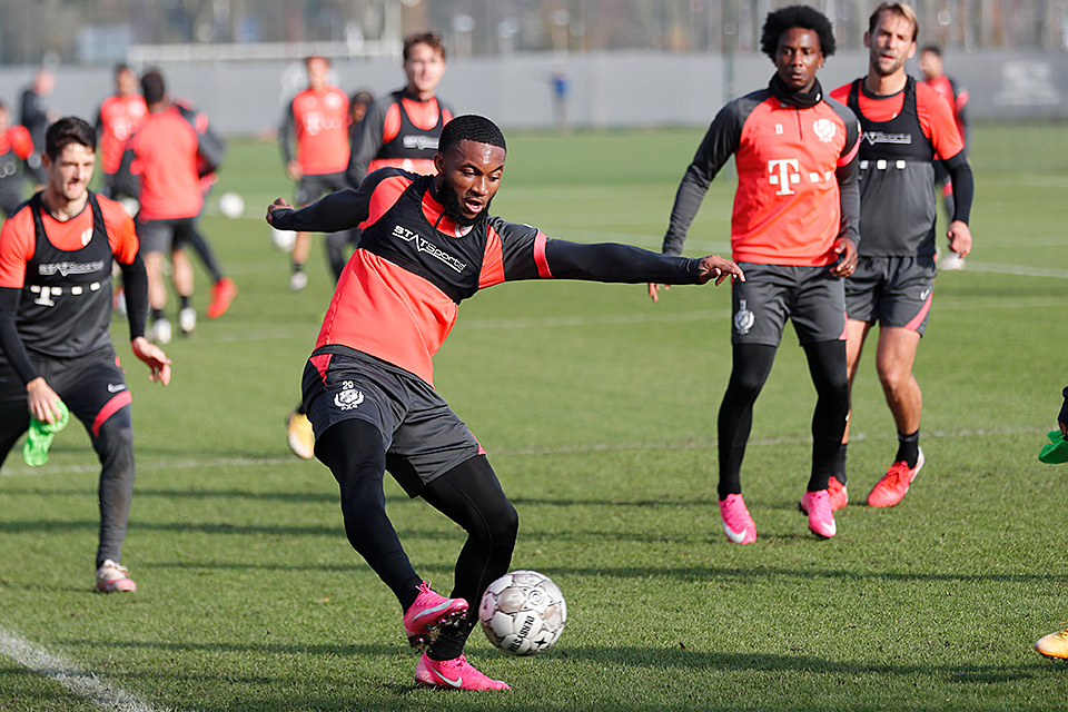 20201106 Training 2897