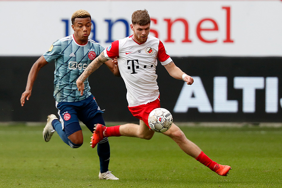 20201108 Fcuaja 6001