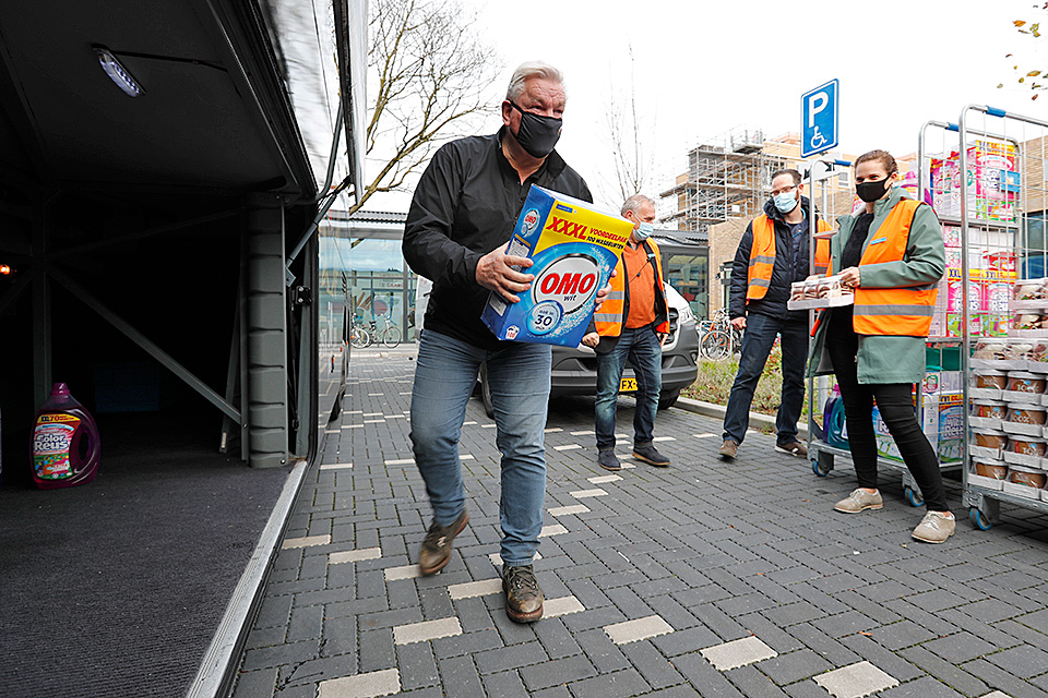 20201124 Voedselbank AH 1500