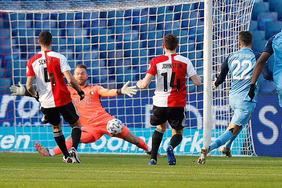 20201129 FEYFCU 2435