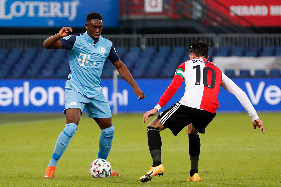 20201129 FEYFCU 8779