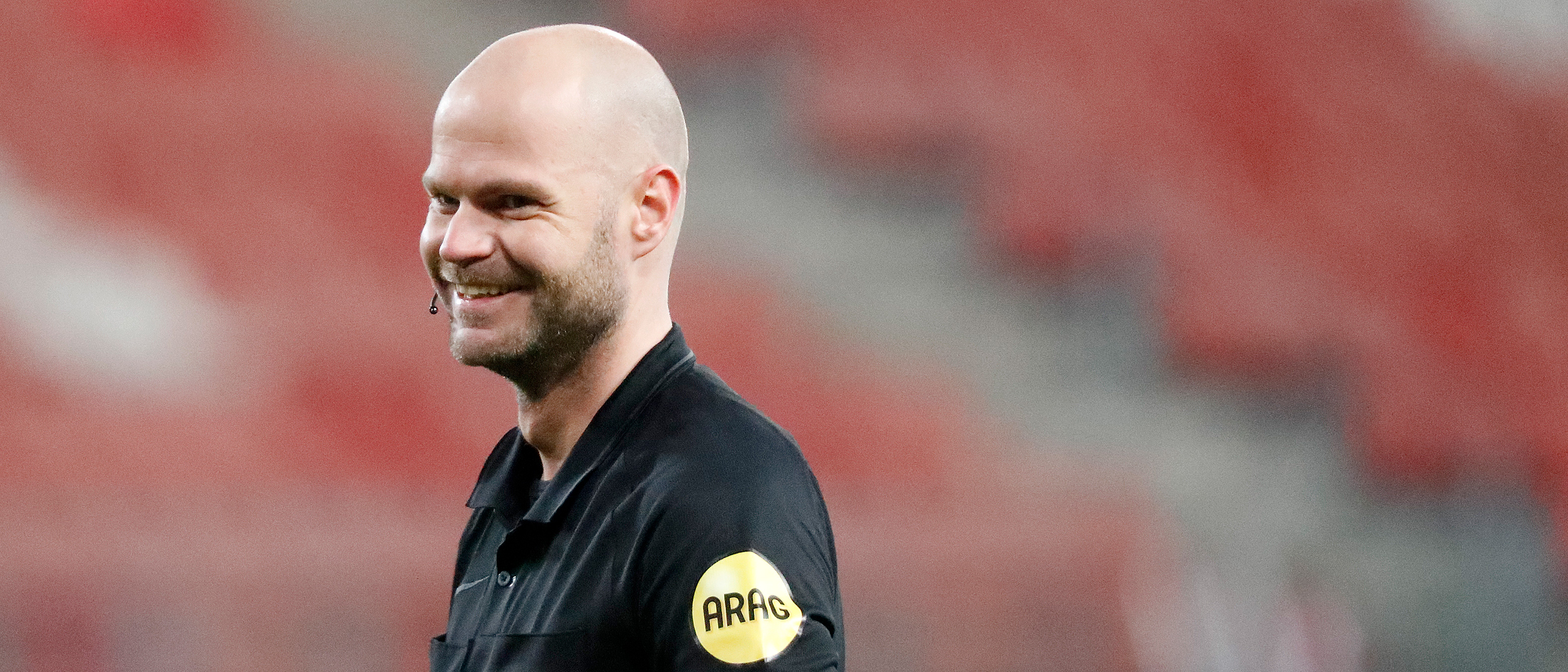 Willem II - FC Utrecht: Rob Dieperink scheidsrechter