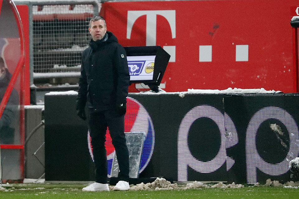 20210116 Fcuhera 9200