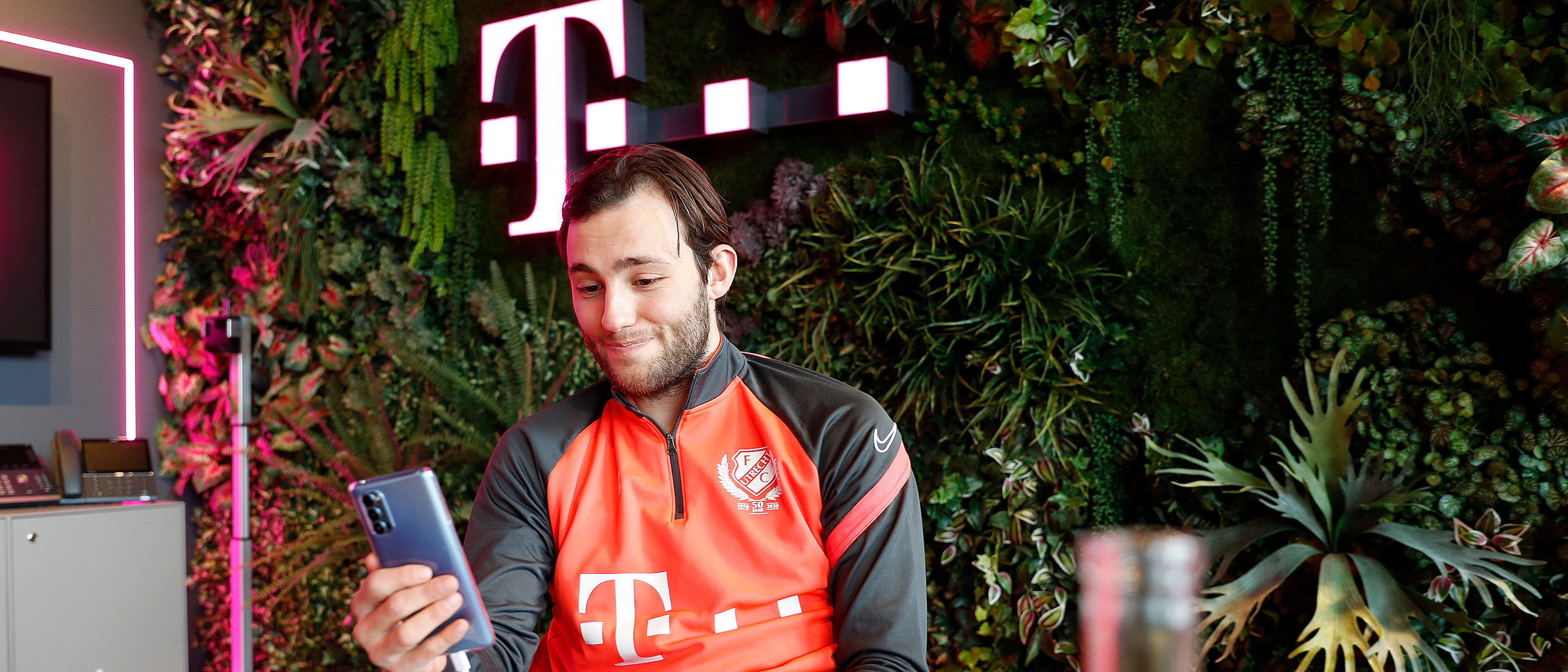 'Maarten maakt met iedereen een dolletje'