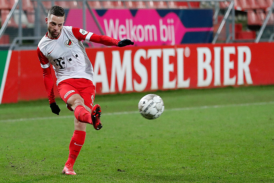 20210130 FCUPEC 3944 2