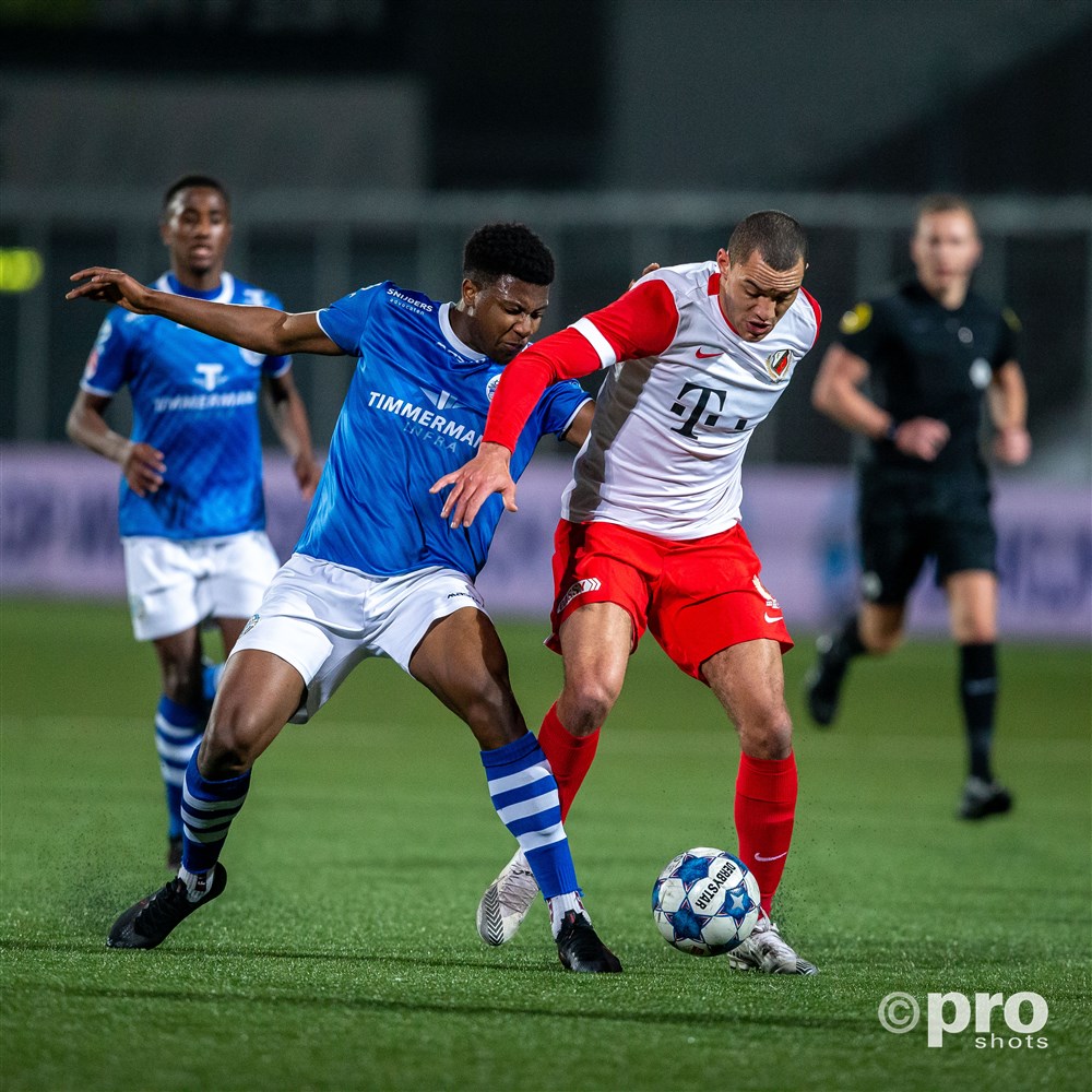 Geflatteerde nederlaag in De Vliert voor beloftenploeg