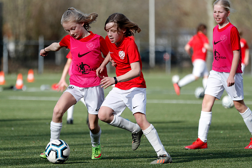 20210223 FCU Clinic Umbutu 9099