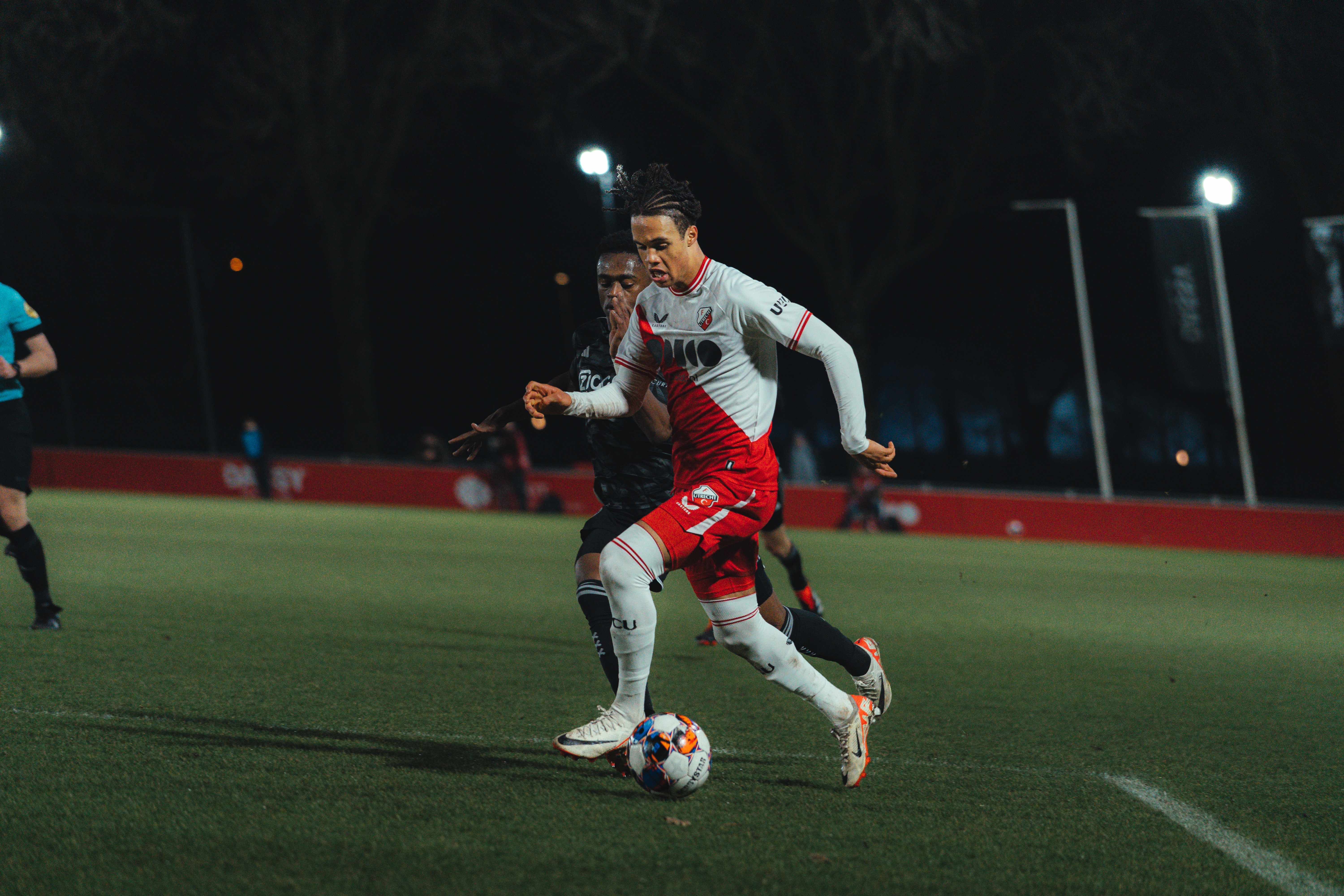 Jong FC Utrecht verliest nipt van Jong Ajax