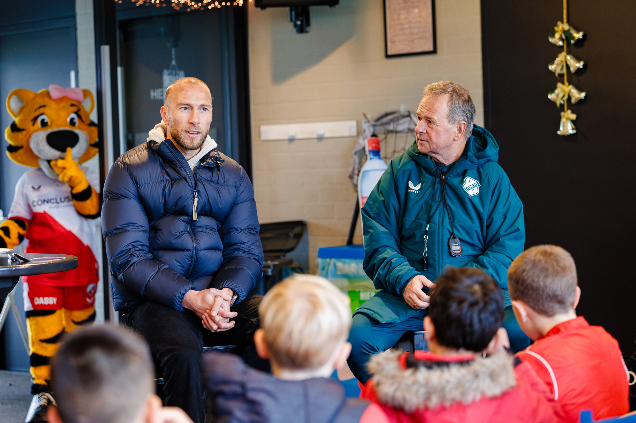 027 251222 134345 Fcuexit4kids 20251222 13 43 45 2048Px