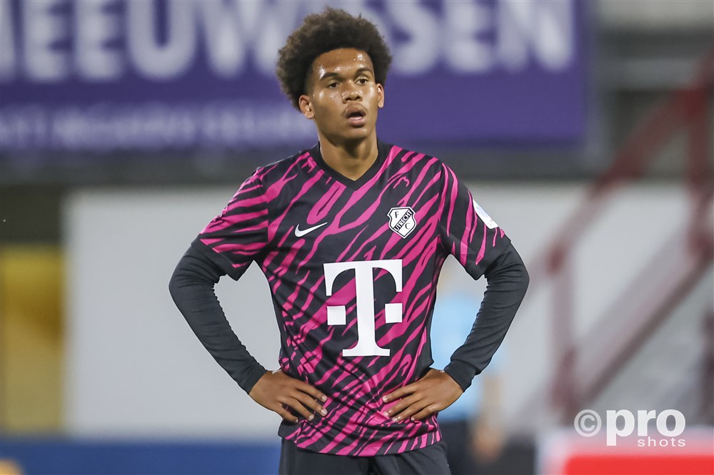 Copyright Proshots 17685528